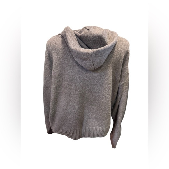 NEW Hollister Women's Cropped Brown Sweater Light Weight Hooded Size Small NWT - Picture 2 of 10